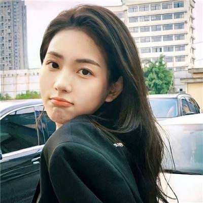笼子里的女人